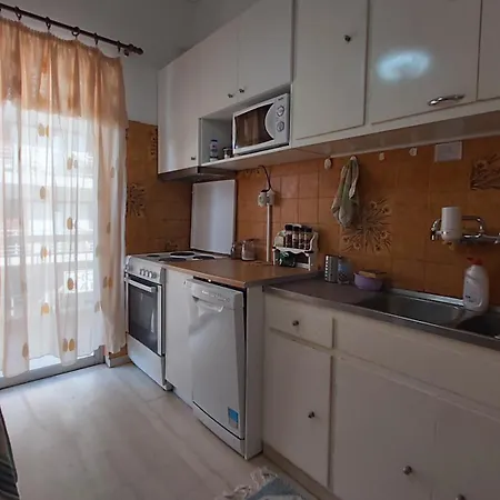 Apartment By The Sea