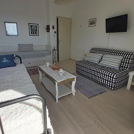 Appartamento By The Sea